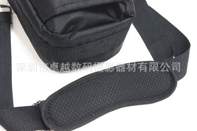 热销相机包选购指南 工厂直销防水皮三角包，专业摄影师的优选装备